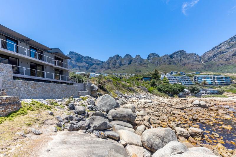 To Let 5 Bedroom Property for Rent in Camps Bay Western Cape